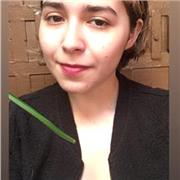 Profesora de historia para niveles de 5º básico a 4º medio. También se ofrece preparación Pdt